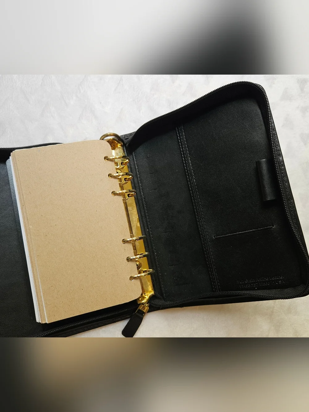 Franklin Quest Bkack Full Grain Leather Zip Around 6 Ring Planner Binder